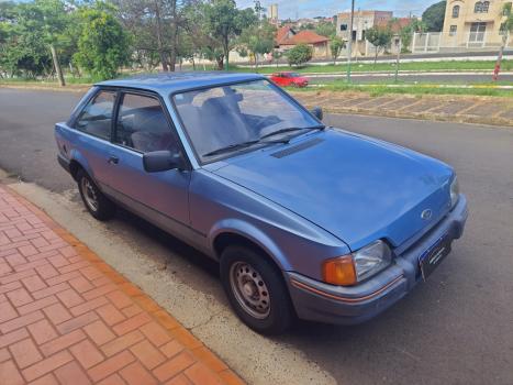 FORD Escort 1.6 L, Foto 1