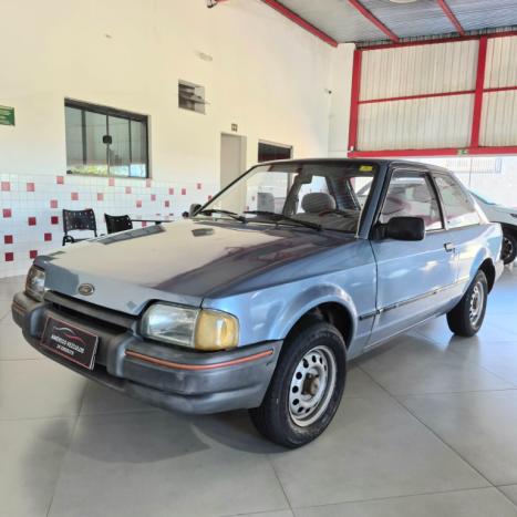 FORD Escort 1.6 L, Foto 3