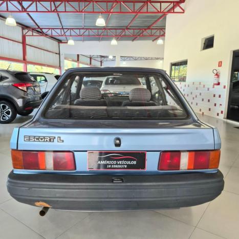 FORD Escort 1.6 L, Foto 5