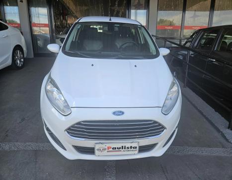 FORD Fiesta Hatch 1.6 16V 4P FLEX TITANIUM PLUS POWERSHIFT AUTOMTICO, Foto 3