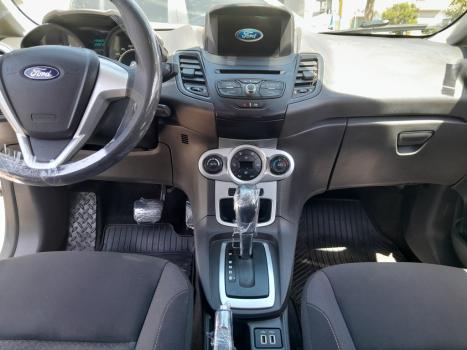FORD Fiesta Hatch 1.6 16V 4P FLEX SEL POWERSHIFT AUTOMÁTICO, Foto 4 FORD Fiesta Hatch 1.6 16V 4P FLEX SEL POWERSHIFT AUTOMÁTICO, Foto 4