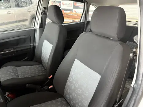 FORD Fiesta Hatch 1.6 4P FLEX, Foto 5