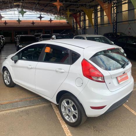 FORD Fiesta Hatch 1.6 16V 4P SE FLEX, Foto 4