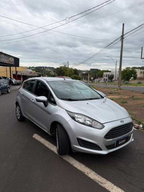 FORD Fiesta Hatch 1.5 16V 4P S FLEX, Foto 3