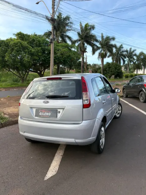 FORD Fiesta Hatch 1.6 4P CLASS FLEX, Foto 4
