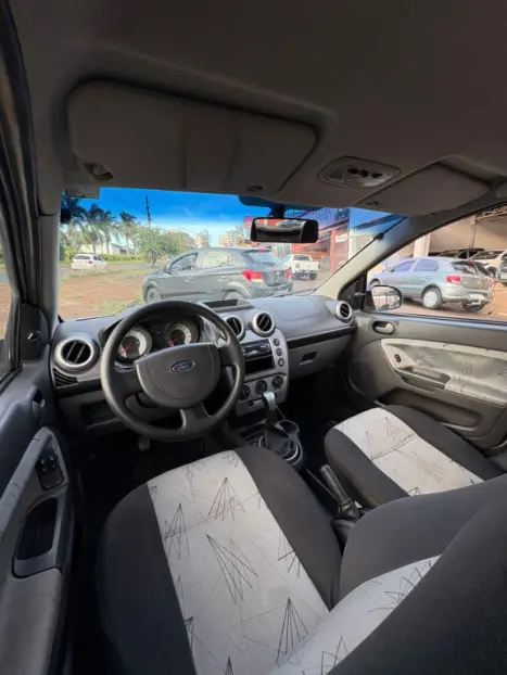 FORD Fiesta Hatch 1.6 4P CLASS FLEX, Foto 6