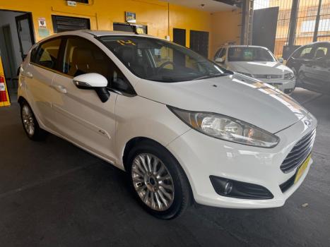 FORD Fiesta Hatch 1.6 16V 4P FLEX TITANIUM POWERSHIFT AUTOM�TICO, Foto 7