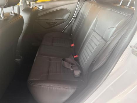 FORD Fiesta Hatch 1.6 16V 4P FLEX TITANIUM POWERSHIFT AUTOM�TICO, Foto 11