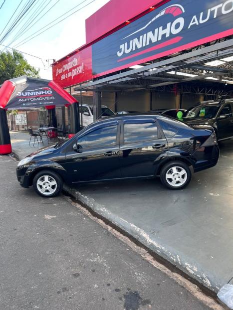FORD Fiesta Hatch 1.6 4P, Foto 8
