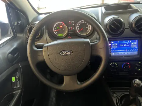 FORD Fiesta Hatch 1.0 4P FLEX, Foto 2