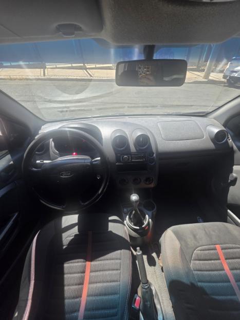 FORD Fiesta Hatch 1.6 4P, Foto 9