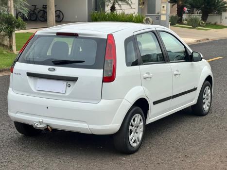 FORD Fiesta Hatch 1.0, Foto 3