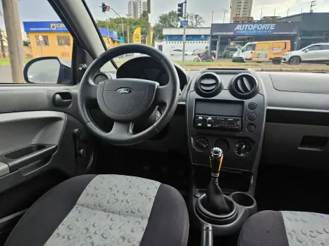 FORD Fiesta Hatch 1.0 4P FLEX, Foto 9