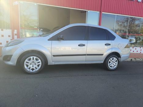 FORD Fiesta Sedan 1.6 4P FLEX, Foto 4