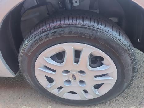 FORD Fiesta Sedan 1.6 4P FLEX, Foto 15