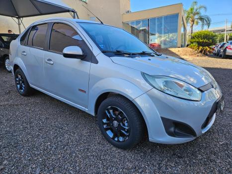 FORD Fiesta Sedan 1.6 4P FLEX, Foto 2