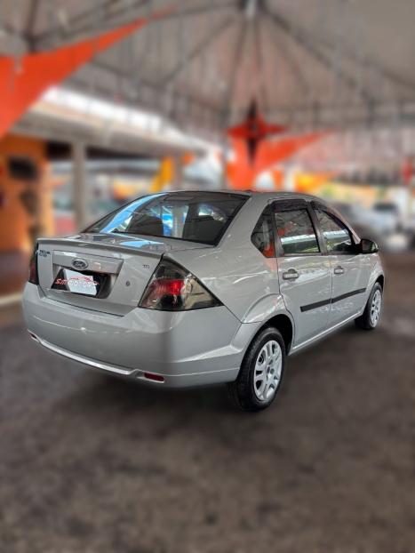 FORD Fiesta Sedan 1.6 4P FLEX, Foto 6
