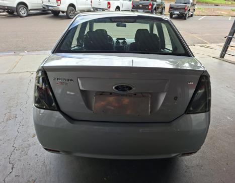 FORD Fiesta Sedan 1.6 4P FLEX, Foto 4