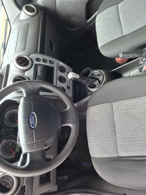 FORD Fiesta Sedan 1.6 4P FLEX, Foto 10