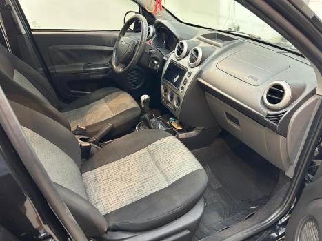 FORD Fiesta Sedan 1.6 4P ROCAM FLEX, Foto 5