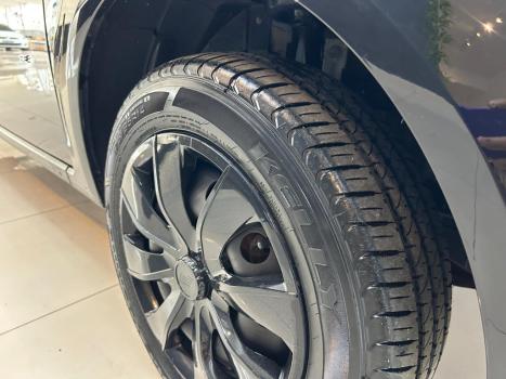 FORD Fiesta Sedan 1.6 4P ROCAM FLEX, Foto 7