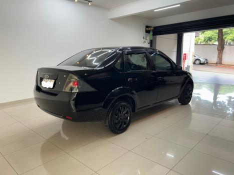 FORD Fiesta Sedan 1.6 4P ROCAM FLEX, Foto 3