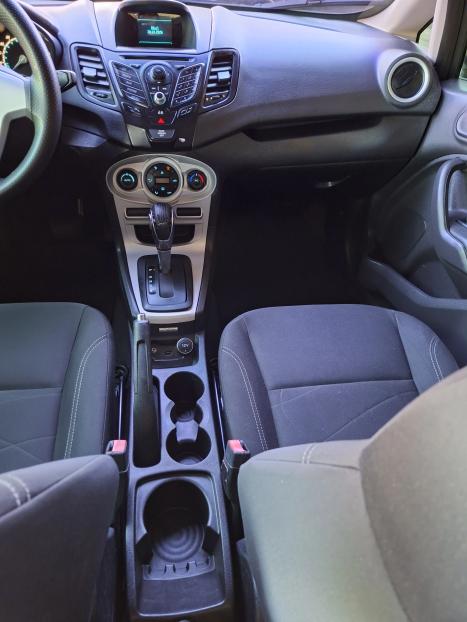 FORD Fiesta Sedan 1.6 4P FLEX SE POWERSHIFT AUTOM�TICO, Foto 9