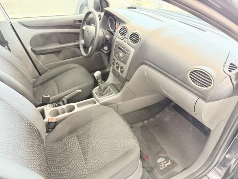 FORD Focus Hatch 1.6 16V 4P SE FLEX, Foto 8
