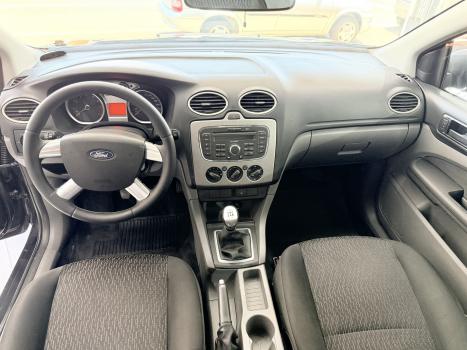 FORD Focus Hatch 1.6 16V 4P SE FLEX, Foto 6