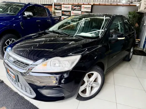 FORD Focus Hatch 1.6 16V 4P SE FLEX, Foto 9