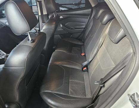 FORD Focus Hatch 1.6 16V 4P FLEX SE POWERSHIFT AUTOM�TICO, Foto 6