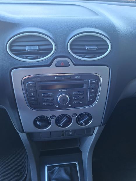FORD Focus Hatch 1.6 4P GLX FLEX, Foto 11