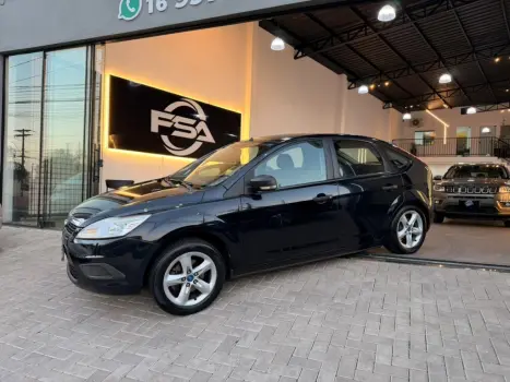 FORD Focus Hatch 1.6 16V 4P SE FLEX, Foto 4