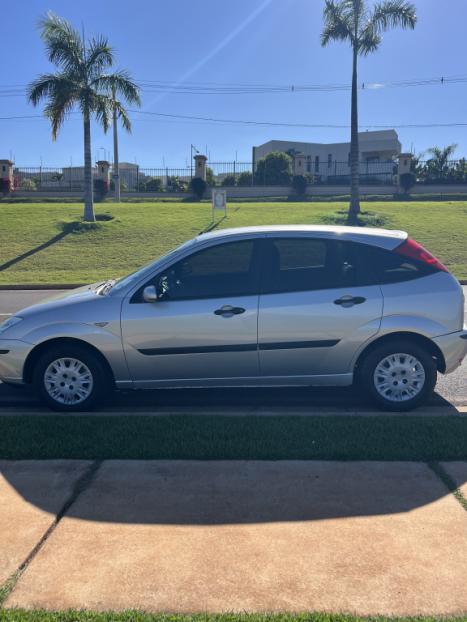 FORD Focus Hatch 1.6 4P, Foto 5