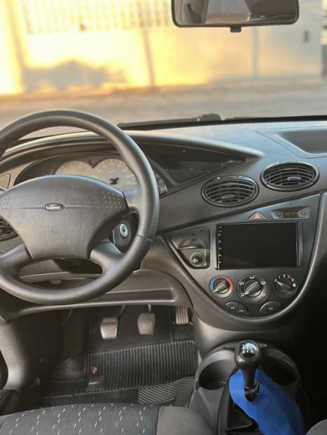 FORD Focus Hatch 1.6 4P, Foto 8