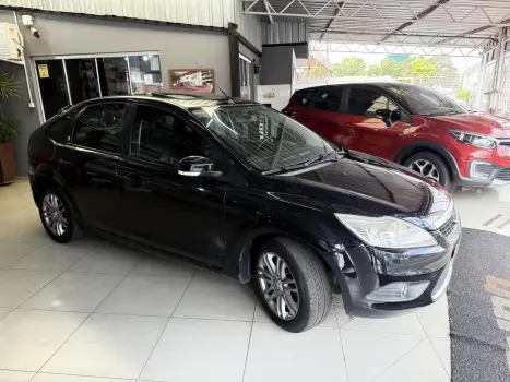 FORD Focus Hatch 2.0 16V 4P GHIA AUTOMTICO, Foto 3