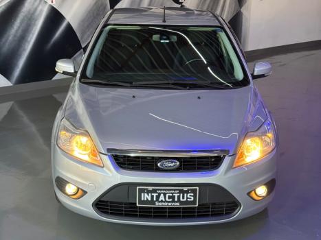 FORD Focus Hatch 2.0 16V 4P FLEX AUTOM�TICO, Foto 3