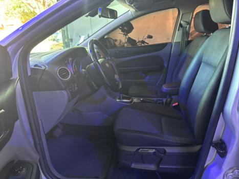 FORD Focus Hatch 2.0 16V 4P FLEX AUTOM�TICO, Foto 6