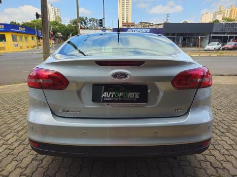 FORD Focus Sedan 2.0 16V 4P FLEX SE FASTBACK POWERSHIFT AUTOMTICO, Foto 4