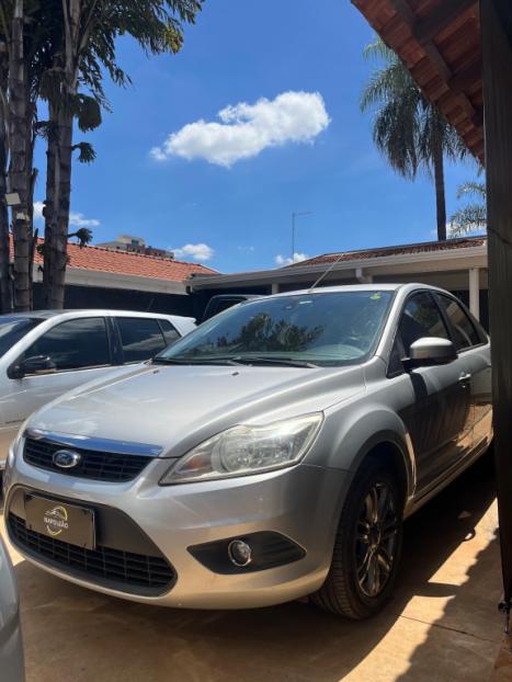 FORD Focus Sedan 2.0 16V 4P FC FLEX, Foto 2