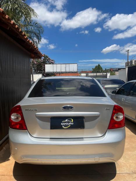 FORD Focus Sedan 2.0 16V 4P FC FLEX, Foto 3