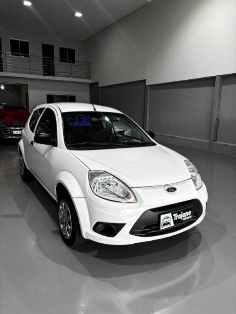 FORD Ka Hatch 1.0 12V 4P FLEX TI-VCT SE TRAIL, Foto 2