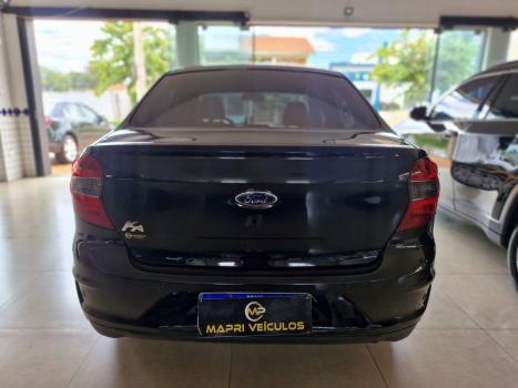 FORD Ka + Sedan 1.5 12V 4P FLEX TI-VCT SE AUTOM�TICO, Foto 4