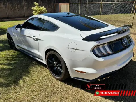 FORD Mustang 5.0 V8 32V BLACK SHADOW AUTOMÁTICO, Foto 3 FORD Mustang 5.0 V8 32V BLACK SHADOW AUTOMÁTICO, Foto 3