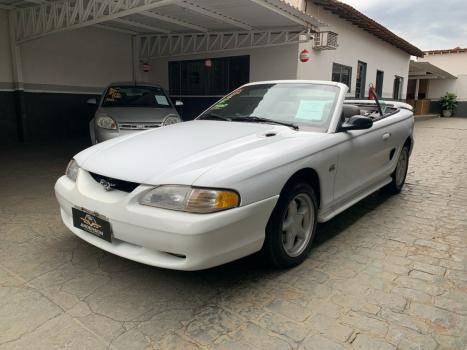 FORD Mustang 5.0 V8 32V GT COUP�, Foto 3