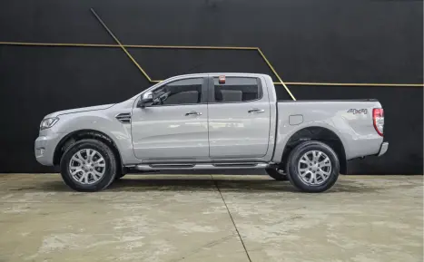 FORD Ranger 2.3 16V XLT CABINE DUPLA, Foto 4