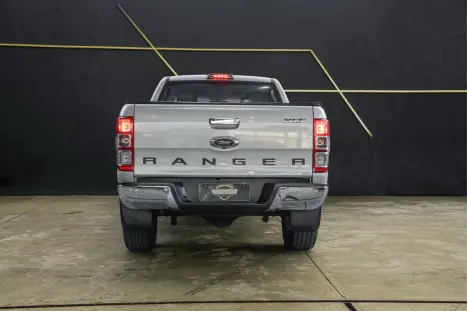 FORD Ranger 2.3 16V XLT CABINE DUPLA, Foto 5