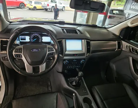 FORD Ranger 2.5 16V LIMITED CABINE DUPLA, Foto 7 FORD Ranger 2.5 16V LIMITED CABINE DUPLA, Foto 7