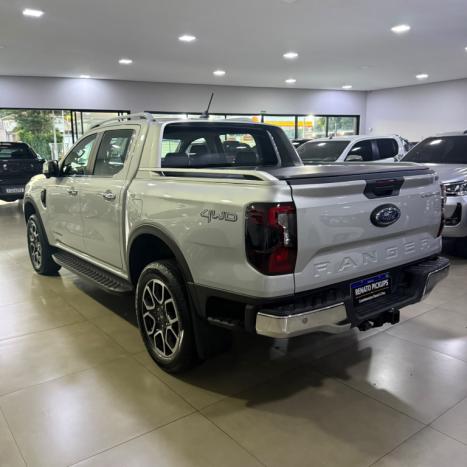 FORD Ranger 3.0 V6 4X4 LIMITED PLUS TURBO DIESEL CABINE DUPLA AUTOM�TICO, Foto 4