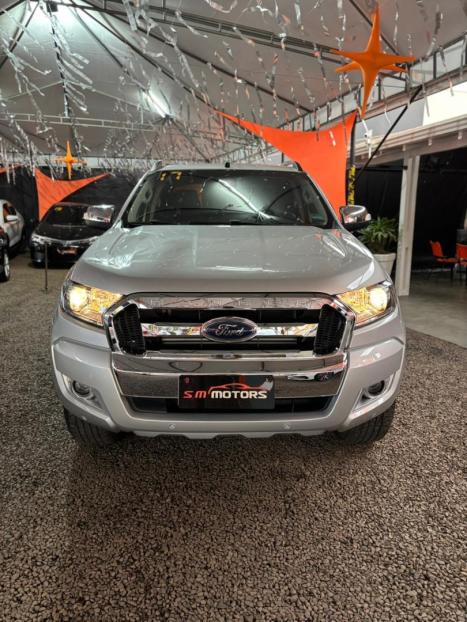 FORD Ranger 3.2 20V CABINE DUPLA 4X4 LIMITED TURBO DIESEL AUTOMÁTICO, Foto 3 FORD Ranger 3.2 20V CABINE DUPLA 4X4 LIMITED TURBO DIESEL AUTOMÁTICO, Foto 3